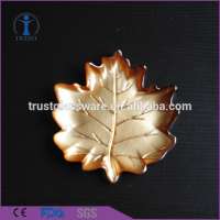 Wholesale Customized Hot Sale Hand Made Tableware Maple Leaf Shaped Gold Glass Plate